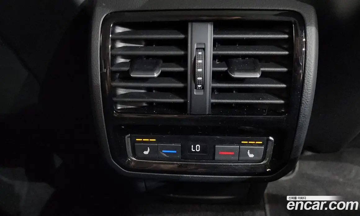 Volkswagen Passat 2021 2.0 автомат (гидро), фото 34 Volkswagen Passat 2021 2.0 автомат (гидро), фото 34