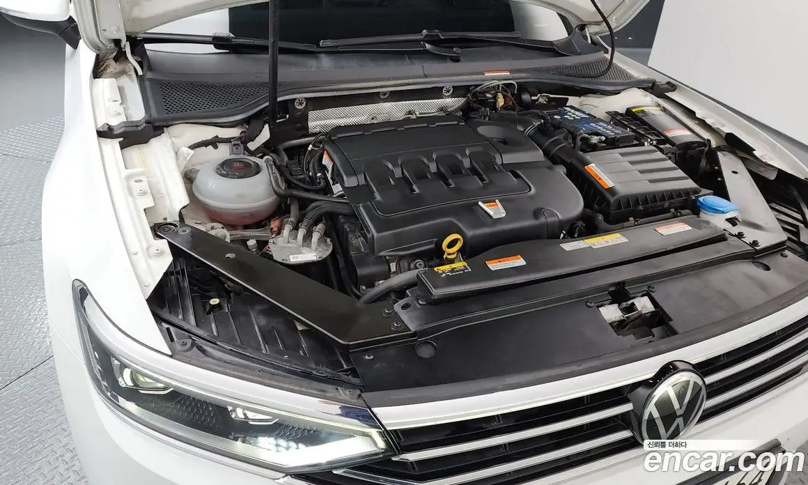 Volkswagen Passat 2021 2.0 автомат (гидро), фото 6 Volkswagen Passat 2021 2.0 автомат (гидро), фото 6