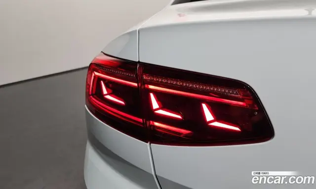 Volkswagen Passat 2021 2.0 автомат (гидро), миниатюра 9 Volkswagen Passat 2021 2.0 автомат (гидро), миниатюра 9