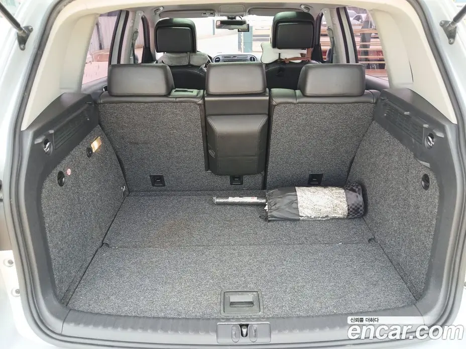 Volkswagen Tiguan 2013 2.0 автомат (гидро), фото 19 Volkswagen Tiguan 2013 2.0 автомат (гидро), фото 19
