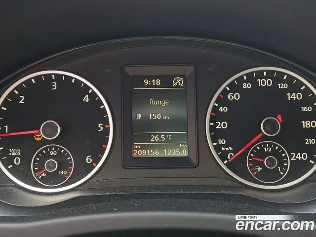 Volkswagen Tiguan 2013 2.0 автомат (гидро), миниатюра 8 Volkswagen Tiguan 2013 2.0 автомат (гидро), миниатюра 8
