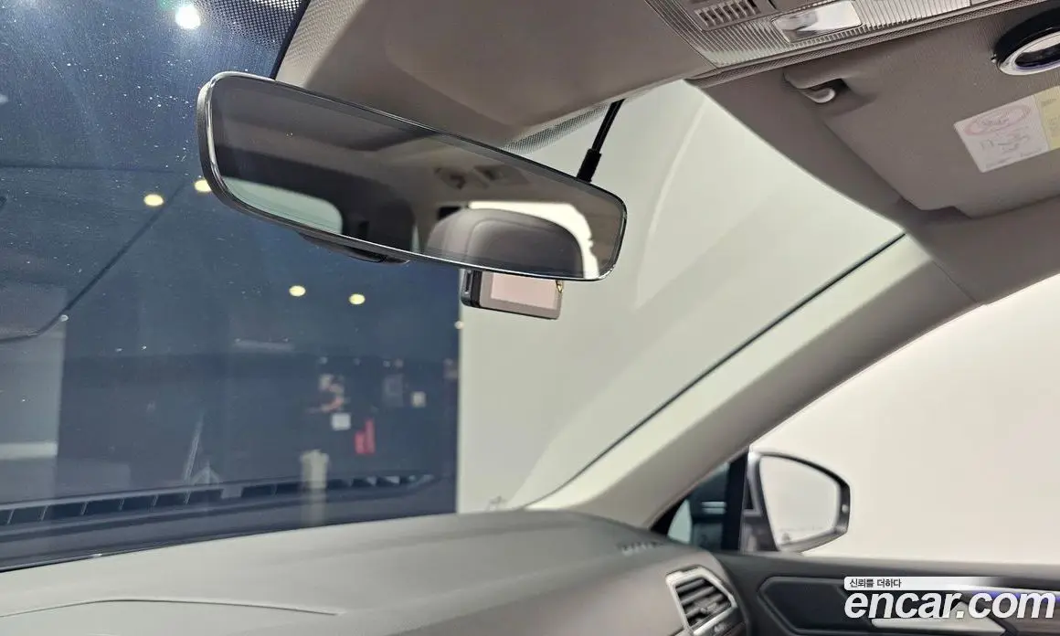 Volkswagen Tiguan 2023 2.0 автомат (гидро), фото 30 Volkswagen Tiguan 2023 2.0 автомат (гидро), фото 30