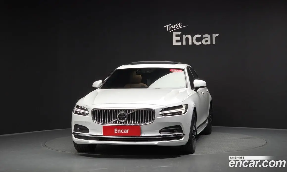 Volvo S90 2023 2.0 автомат (гидро), фото 2 Volvo S90 2023 2.0 автомат (гидро), фото 2