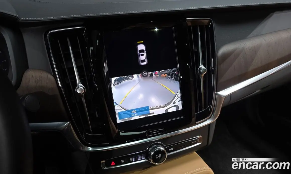 Volvo S90 2023 2.0 автомат (гидро), фото 21 Volvo S90 2023 2.0 автомат (гидро), фото 21