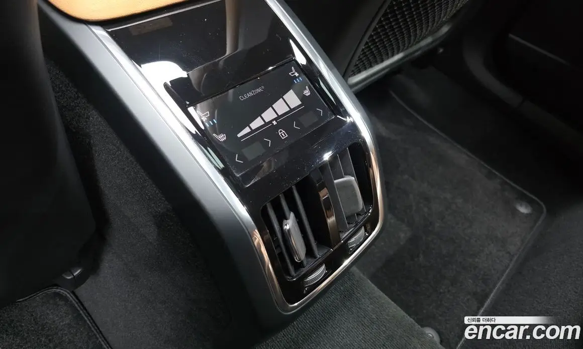 Volvo S90 2023 2.0 автомат (гидро), фото 28 Volvo S90 2023 2.0 автомат (гидро), фото 28