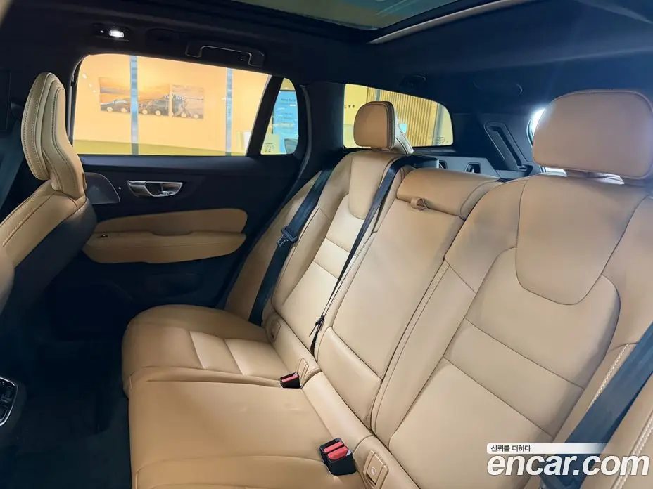 Volvo V60 2025 2.0 автомат (гидро), фото 11 Volvo V60 2025 2.0 автомат (гидро), фото 11
