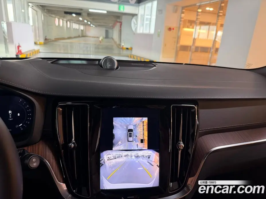Volvo V60 2025 2.0 автомат (гидро), фото 14 Volvo V60 2025 2.0 автомат (гидро), фото 14