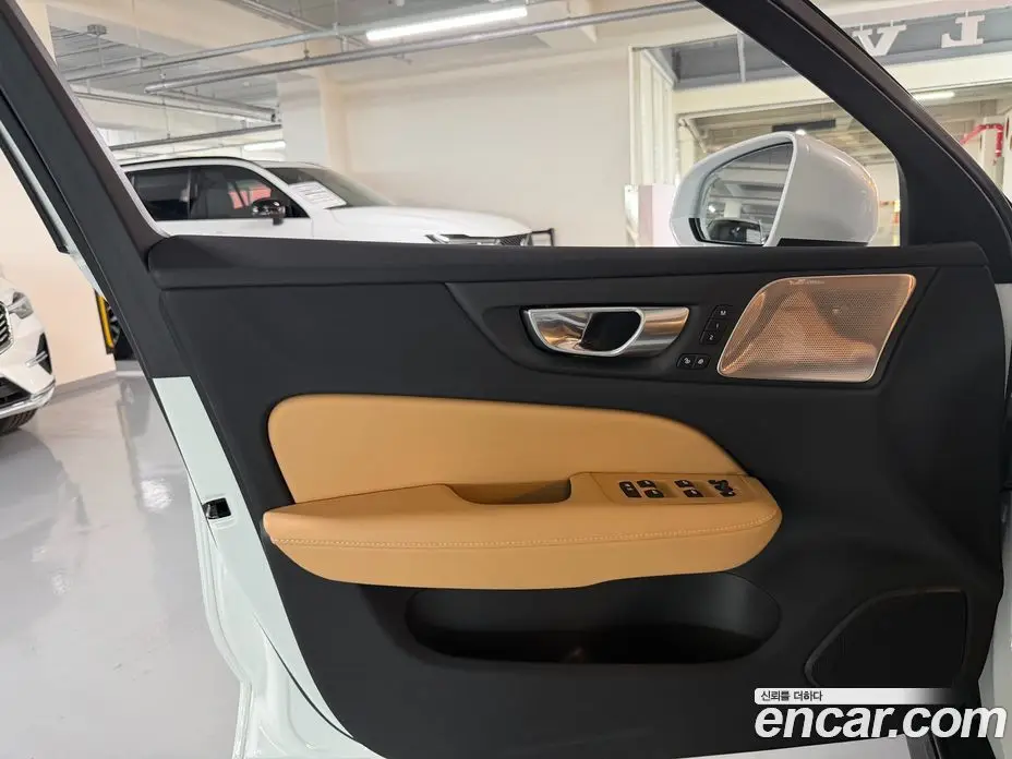 Volvo V60 2025 2.0 автомат (гидро), фото 16 Volvo V60 2025 2.0 автомат (гидро), фото 16