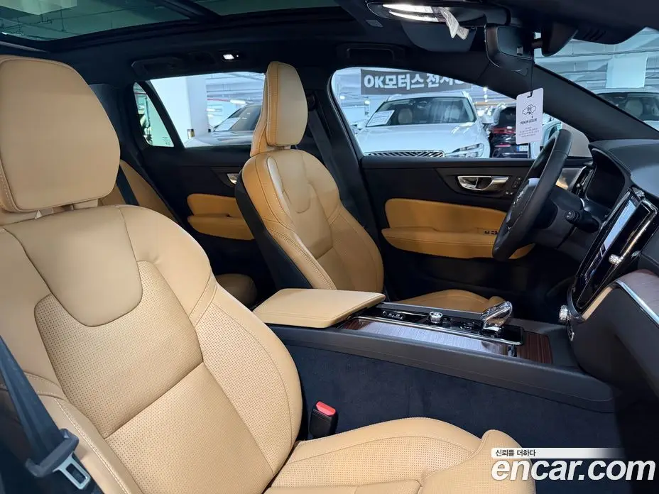 Volvo V60 2025 2.0 автомат (гидро), фото 10 Volvo V60 2025 2.0 автомат (гидро), фото 10