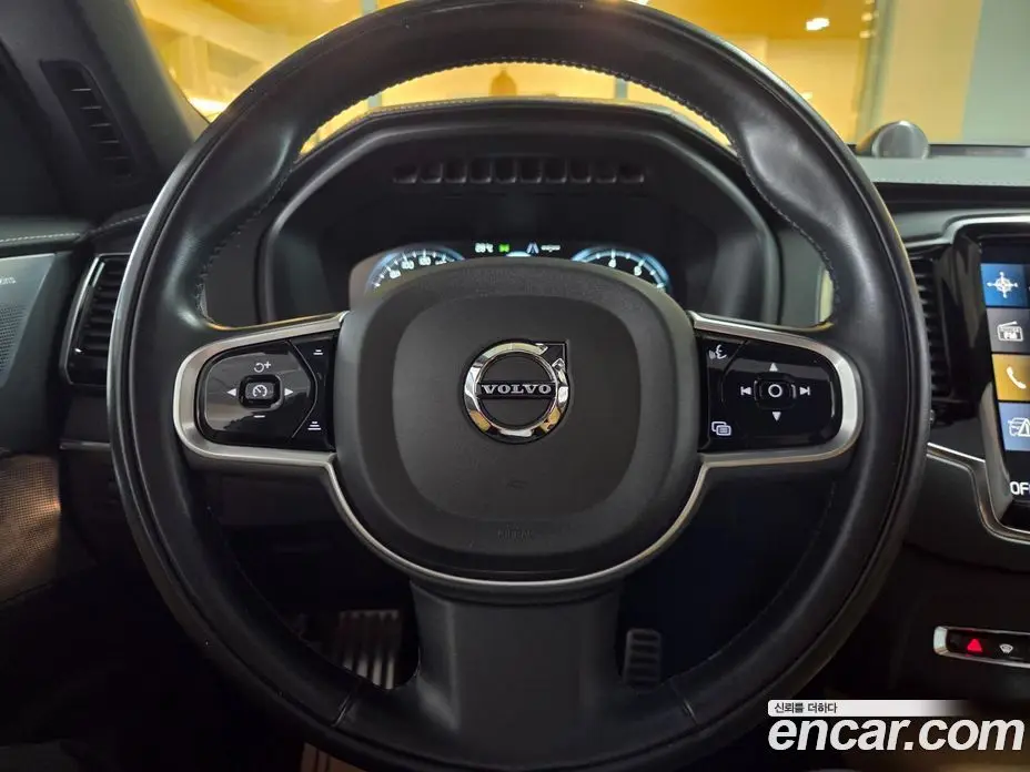 Volvo XC90 2021 2.0 автомат (гидро), фото 13 Volvo XC90 2021 2.0 автомат (гидро), фото 13