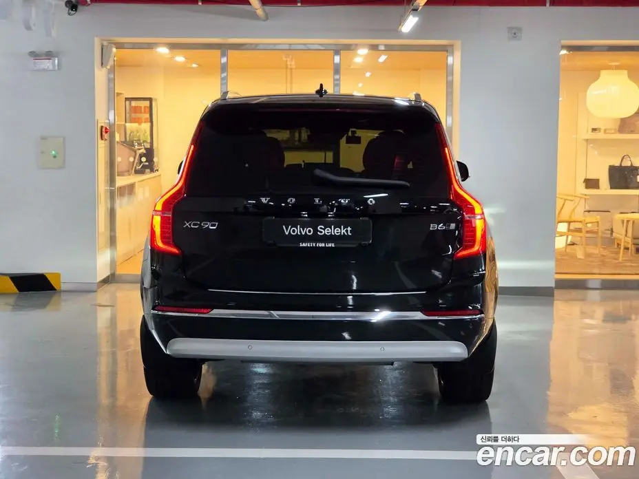 Volvo XC90 2021 2.0 автомат (гидро), фото 4 Volvo XC90 2021 2.0 автомат (гидро), фото 4