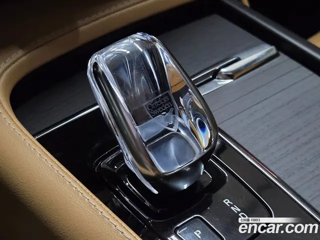 Volvo XC90 2021 2.0 автомат (гидро), миниатюра 9 Volvo XC90 2021 2.0 автомат (гидро), миниатюра 9
