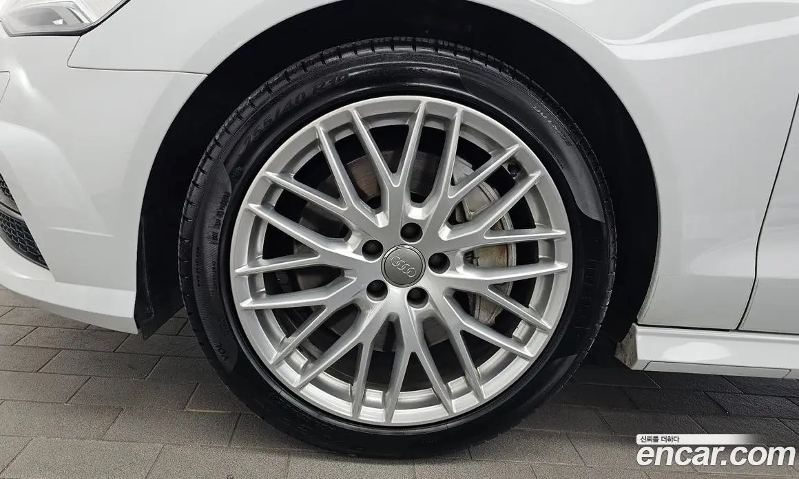 Audi A6 2018 2.0 автомат (гидро), фото 5 Audi A6 2018 2.0 автомат (гидро), фото 5