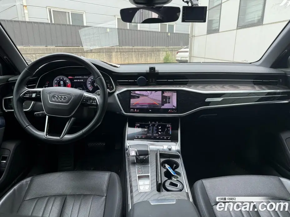 Audi A6 2021 2.0 автомат (гидро), фото 6 Audi A6 2021 2.0 автомат (гидро), фото 6