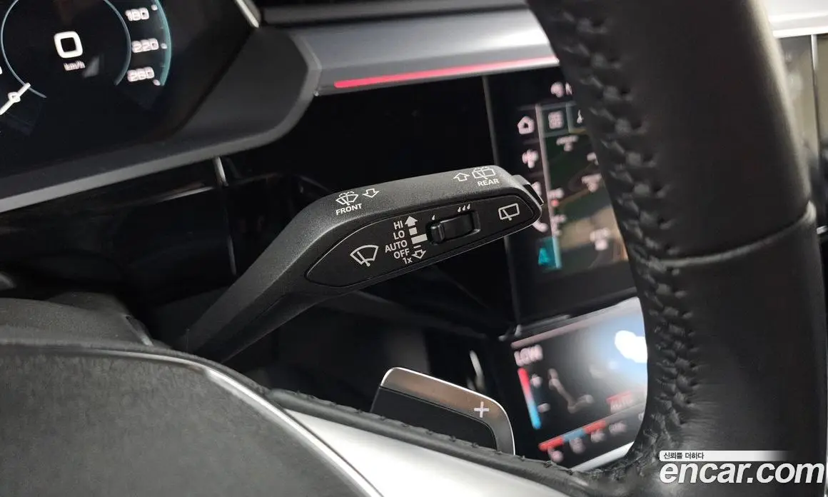 Audi e-tron 2020 0.2 автомат (гидро), фото 26