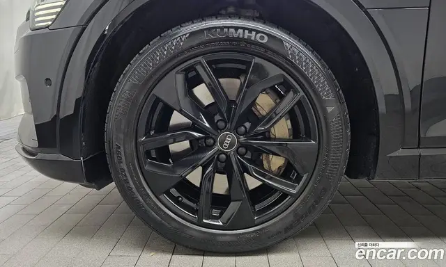 Audi e-tron 2020 0.2 автомат (гидро), миниатюра 5