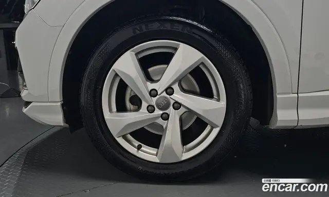 Audi Q3 2020 2.0 автомат (гидро), миниатюра 4 Audi Q3 2020 2.0 автомат (гидро), миниатюра 4