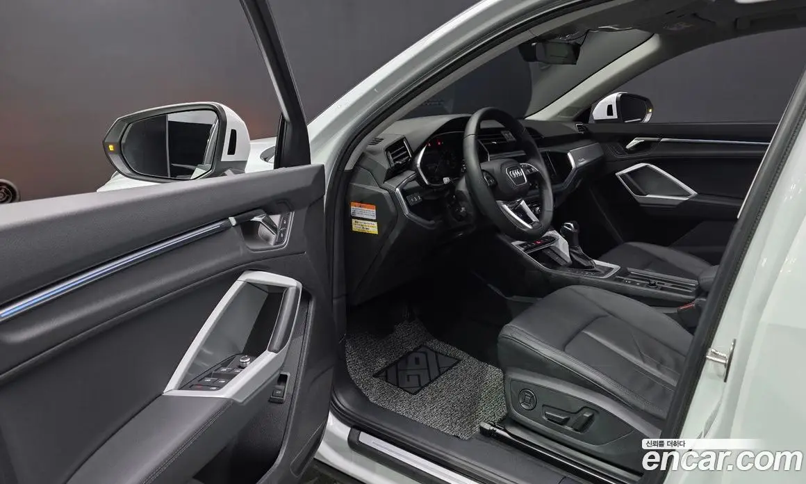 Audi Q3 2023 2.0 автомат (гидро), фото 12 Audi Q3 2023 2.0 автомат (гидро), фото 12