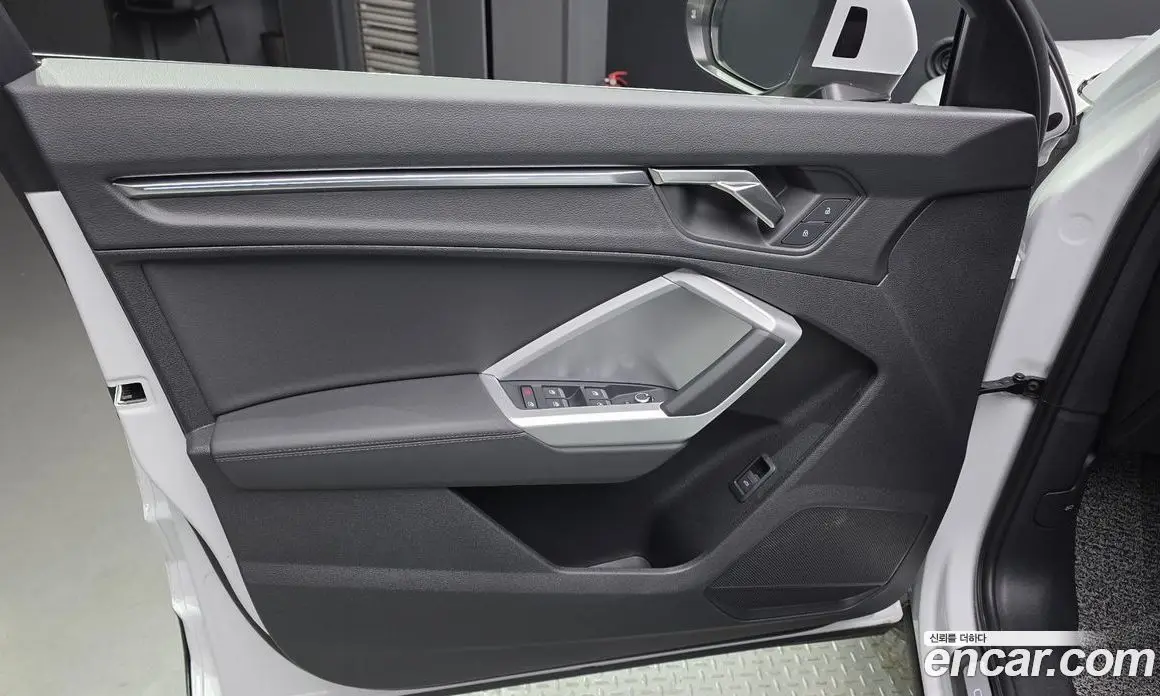 Audi Q3 2023 2.0 автомат (гидро), фото 13 Audi Q3 2023 2.0 автомат (гидро), фото 13