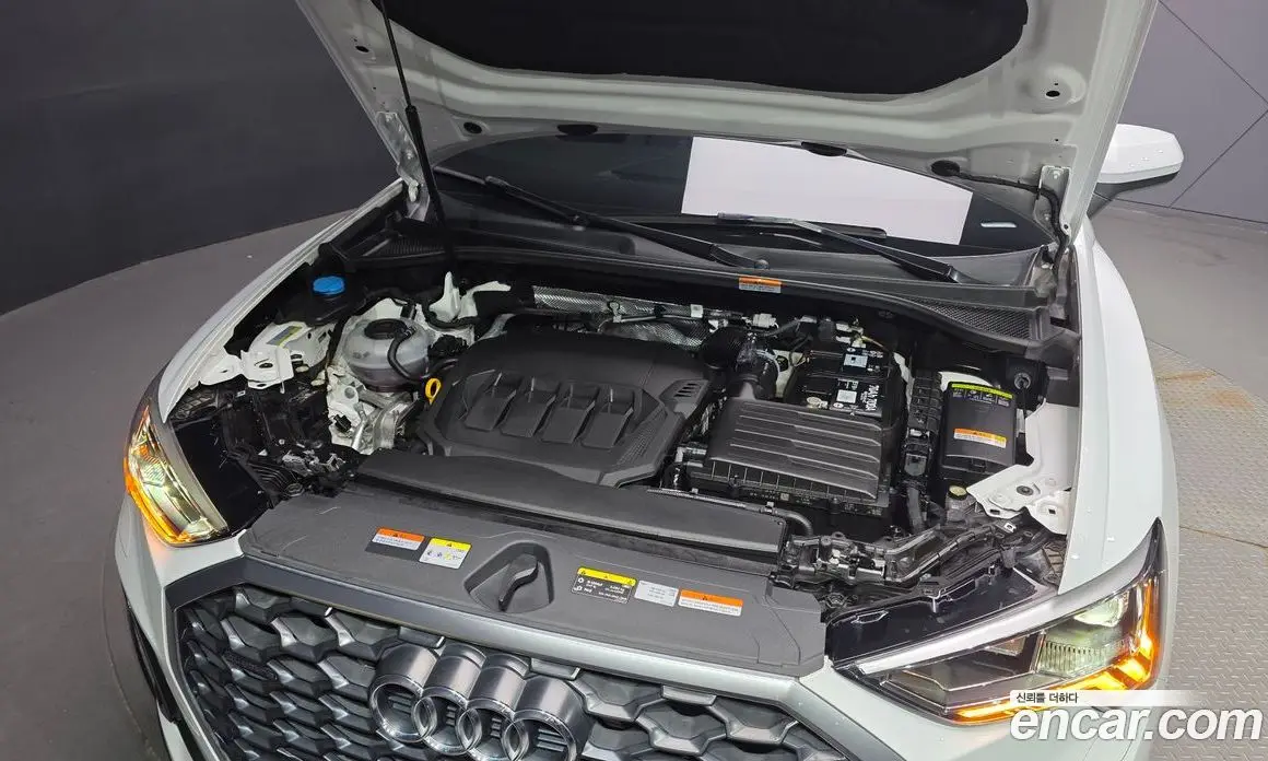 Audi Q3 2023 2.0 автомат (гидро), фото 5 Audi Q3 2023 2.0 автомат (гидро), фото 5