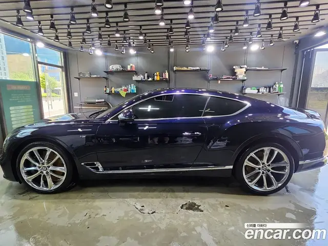 Bentley Continental 2022 4.0 автомат (гидро), миниатюра 4