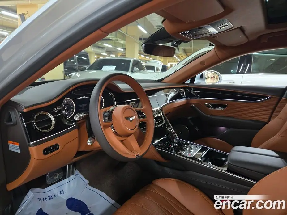 Bentley Flying Spur 2021 4.0 автомат (гидро), фото 14 Bentley Flying Spur 2021 4.0 автомат (гидро), фото 14