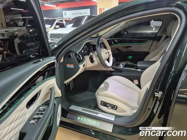 Bentley Flying Spur 2024 4.0 автомат (гидро), миниатюра 8 Bentley Flying Spur 2024 4.0 автомат (гидро), миниатюра 8