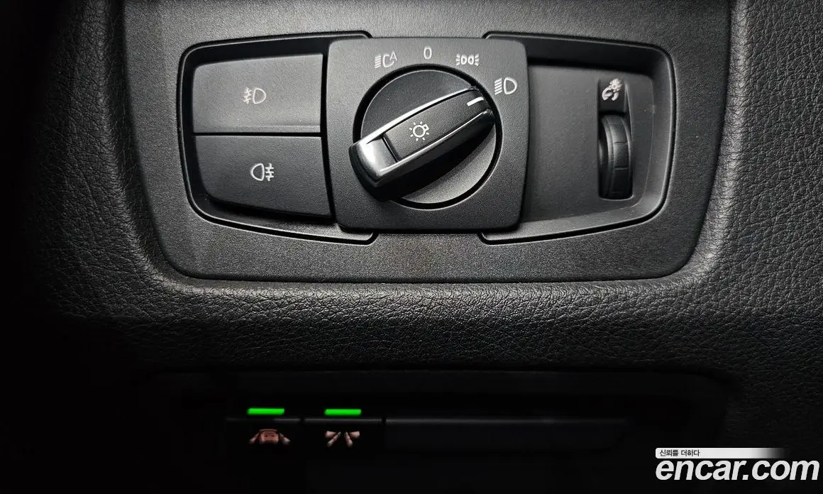 BMW 3 серия 2018 2.0 автомат (гидро), фото 16