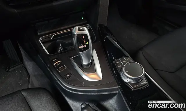 BMW 3 серия 2018 2.0 автомат (гидро), миниатюра 9