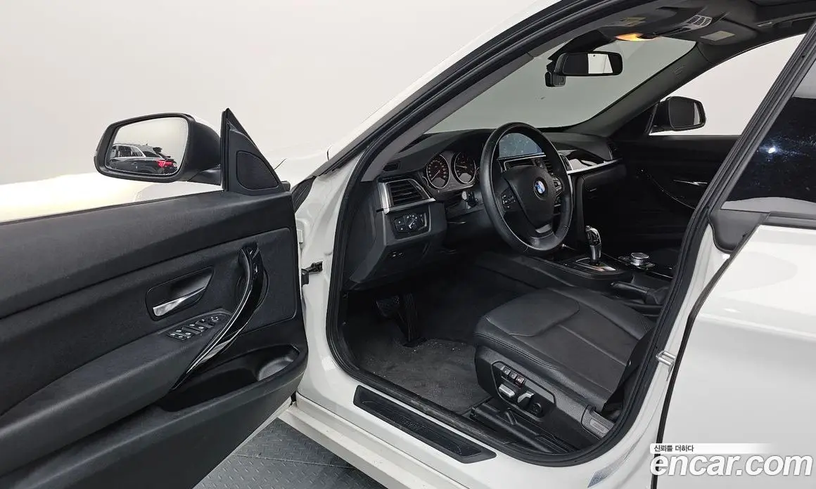BMW 3 серия 2018 2.0 автомат (гидро), фото 10