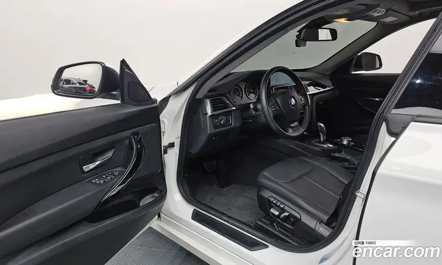 BMW 3 серия 2018 2.0 автомат (гидро), миниатюра 10