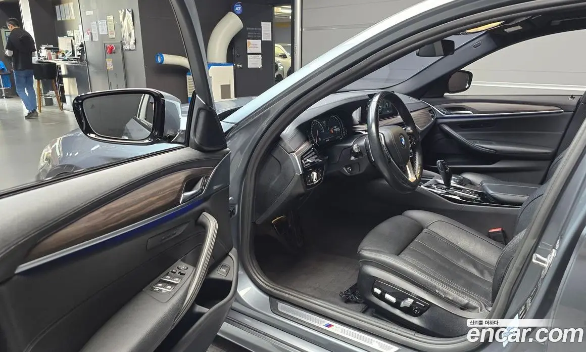 BMW 5 серия 2017 2.0 автомат (гидро), фото 13 BMW 5 серия 2017 2.0 автомат (гидро), фото 13
