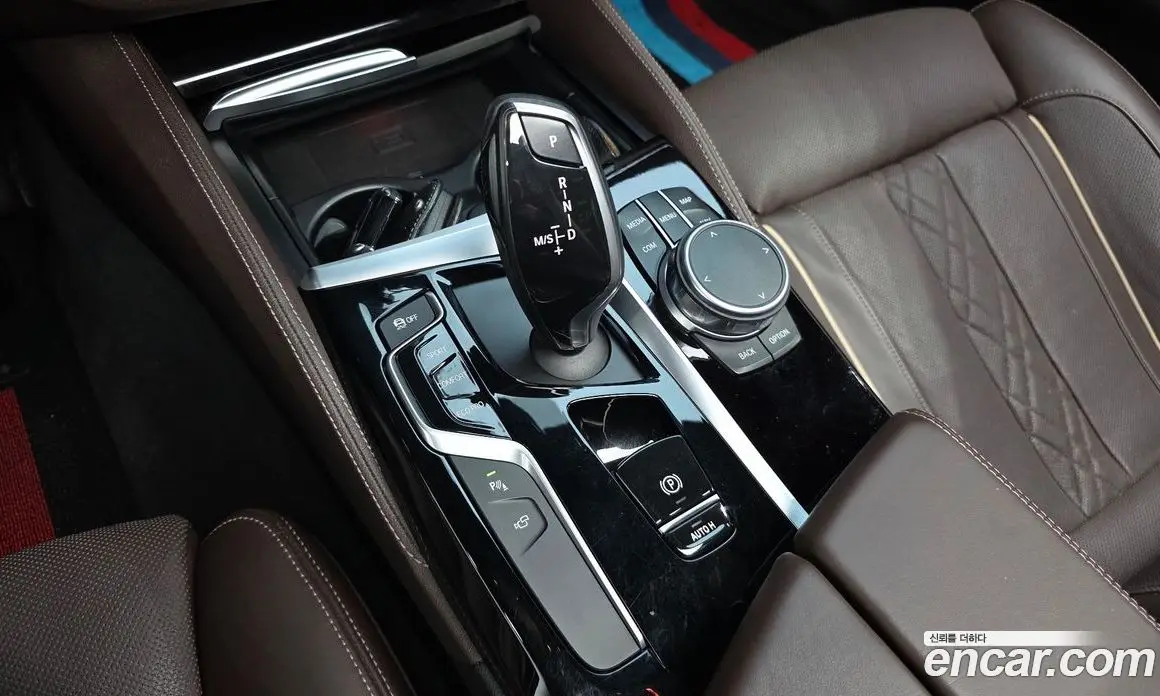 BMW 5 серия 2018 2.0 автомат (гидро), фото 12