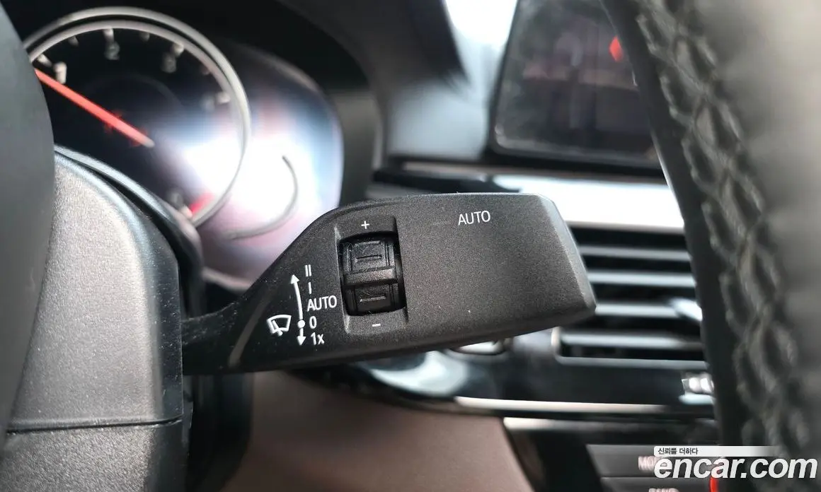 BMW 5 серия 2018 2.0 автомат (гидро), фото 37