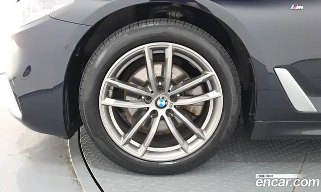 BMW 5 серия 2018 2.0 автомат (гидро), миниатюра 5
