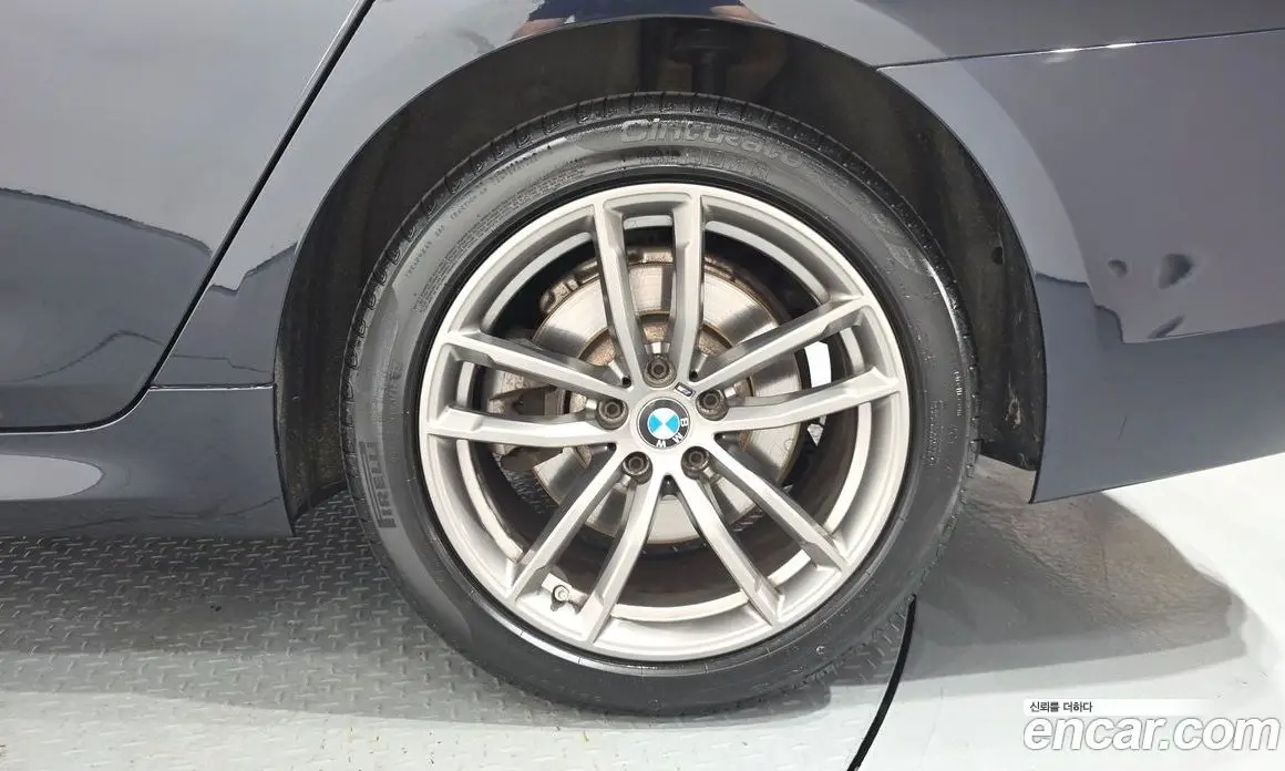 BMW 5 серия 2018 2.0 автомат (гидро), фото 7