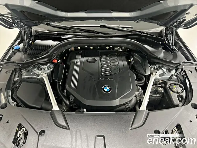 BMW 6 серия 2023 3.0 автомат (гидро), миниатюра 6 BMW 6 серия 2023 3.0 автомат (гидро), миниатюра 6