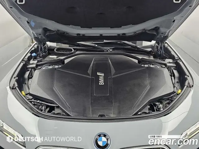BMW i7 2023 автомат (гидро), миниатюра 6