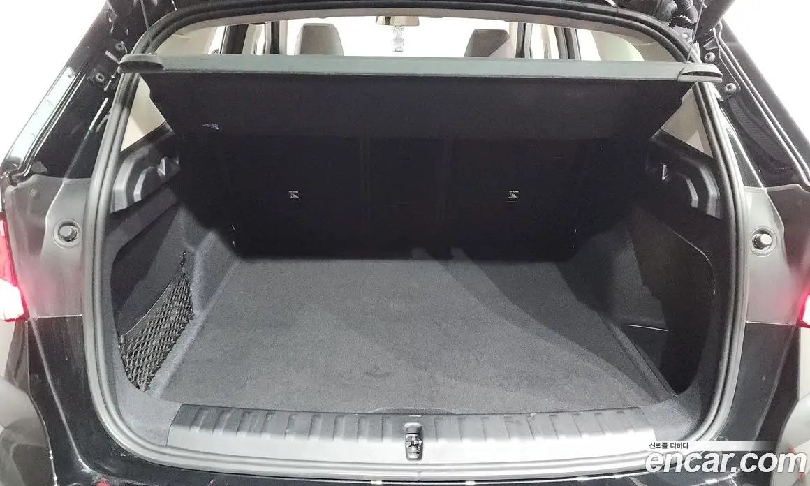 BMW X1 2025 2.0 автомат (гидро), фото 25 BMW X1 2025 2.0 автомат (гидро), фото 25