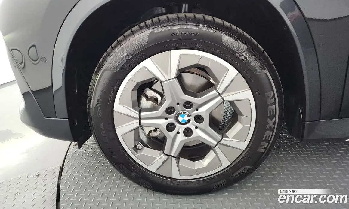 BMW X1 2025 2.0 автомат (гидро), фото 5 BMW X1 2025 2.0 автомат (гидро), фото 5