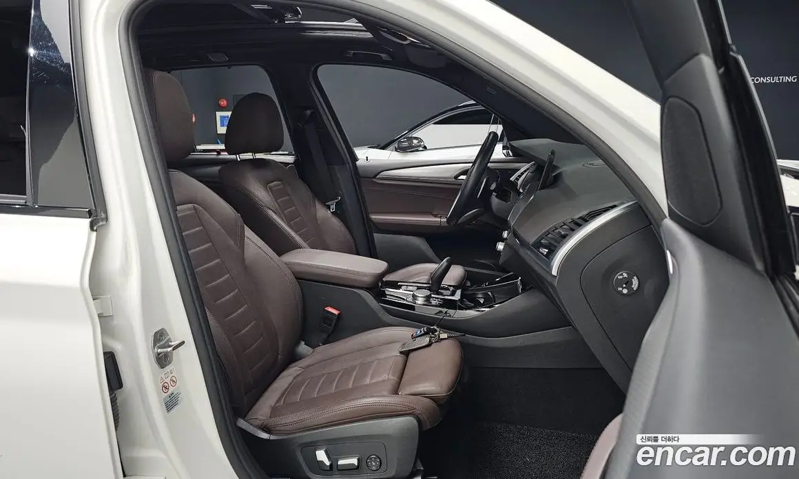 BMW X3 2021 2.0 автомат (гидро), фото 15