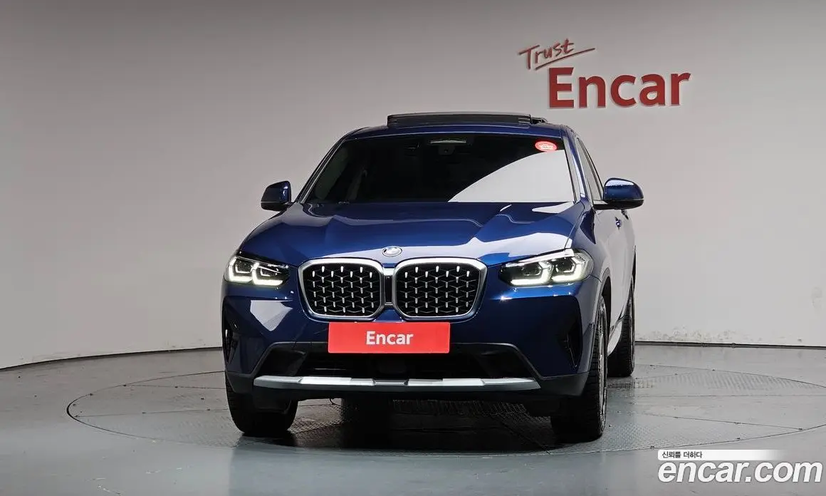 BMW X4 2023 2.0 автомат (гидро), фото 3 BMW X4 2023 2.0 автомат (гидро), фото 3