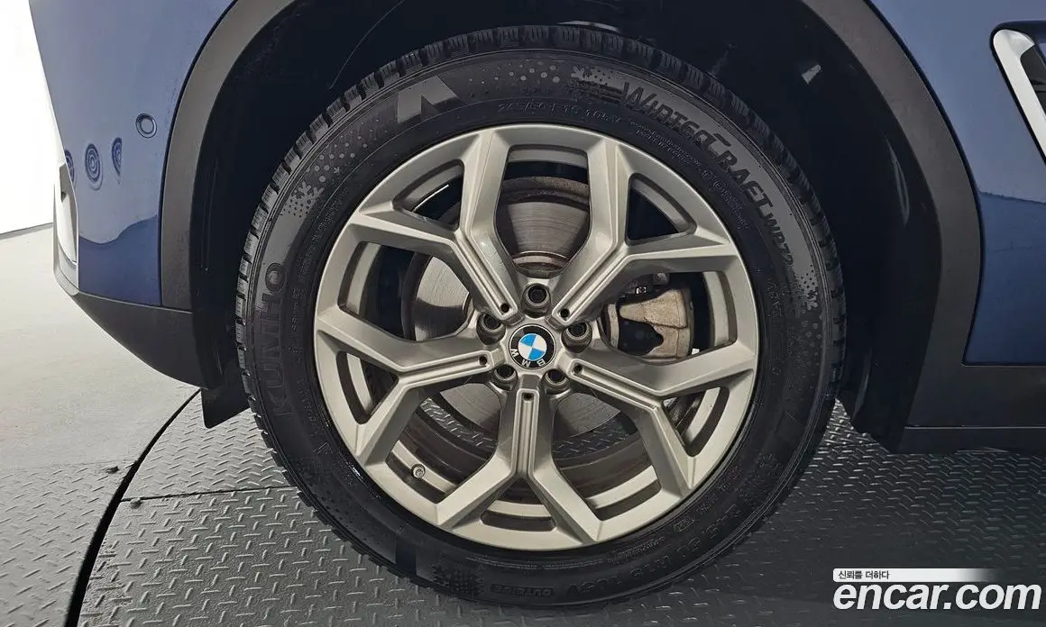 BMW X4 2023 2.0 автомат (гидро), фото 5 BMW X4 2023 2.0 автомат (гидро), фото 5