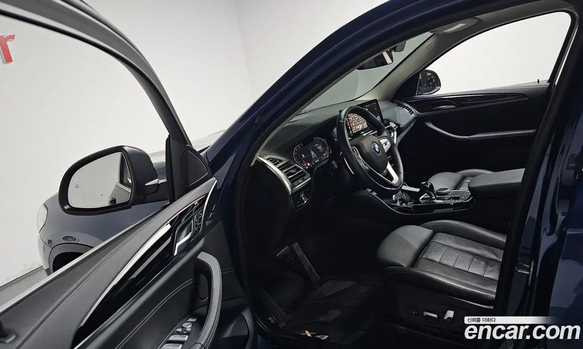 BMW X4 2023 2.0 автомат (гидро), фото 10 BMW X4 2023 2.0 автомат (гидро), фото 10