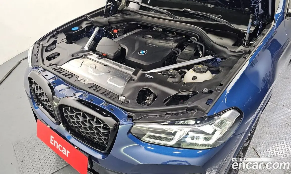 BMW X4 2025 2.0 автомат (гидро), фото 6