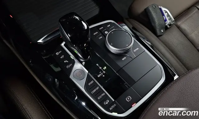 BMW X4 2025 2.0 автомат (гидро), миниатюра 9