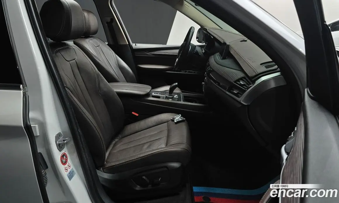 BMW X5 2017 3.0 автомат (гидро), фото 16