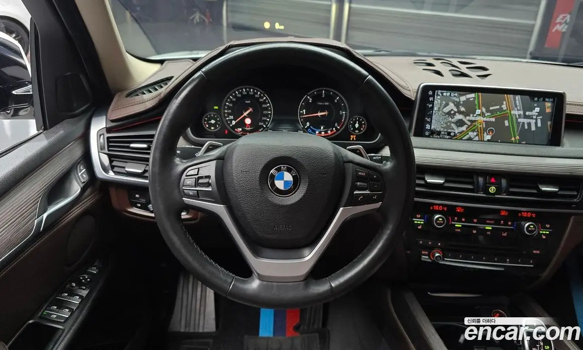 BMW X5 2017 3.0 автомат (гидро), фото 19