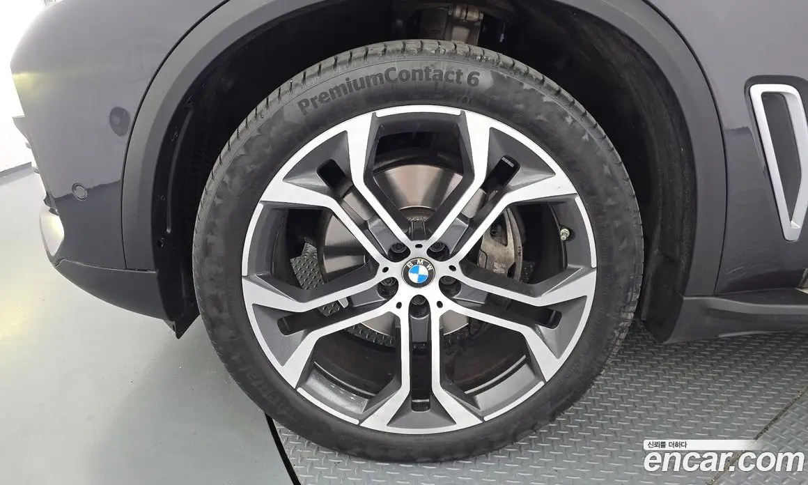 BMW X5 2023 3.0 автомат (гидро), фото 5