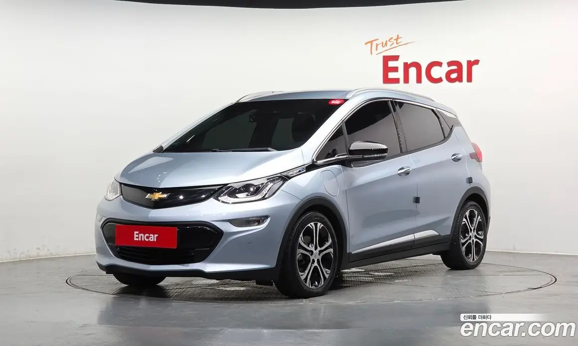 Chevrolet Bolt EV 2018 0.2 автомат (гидро), фото 1 Chevrolet Bolt EV 2018 0.2 автомат (гидро), фото 1